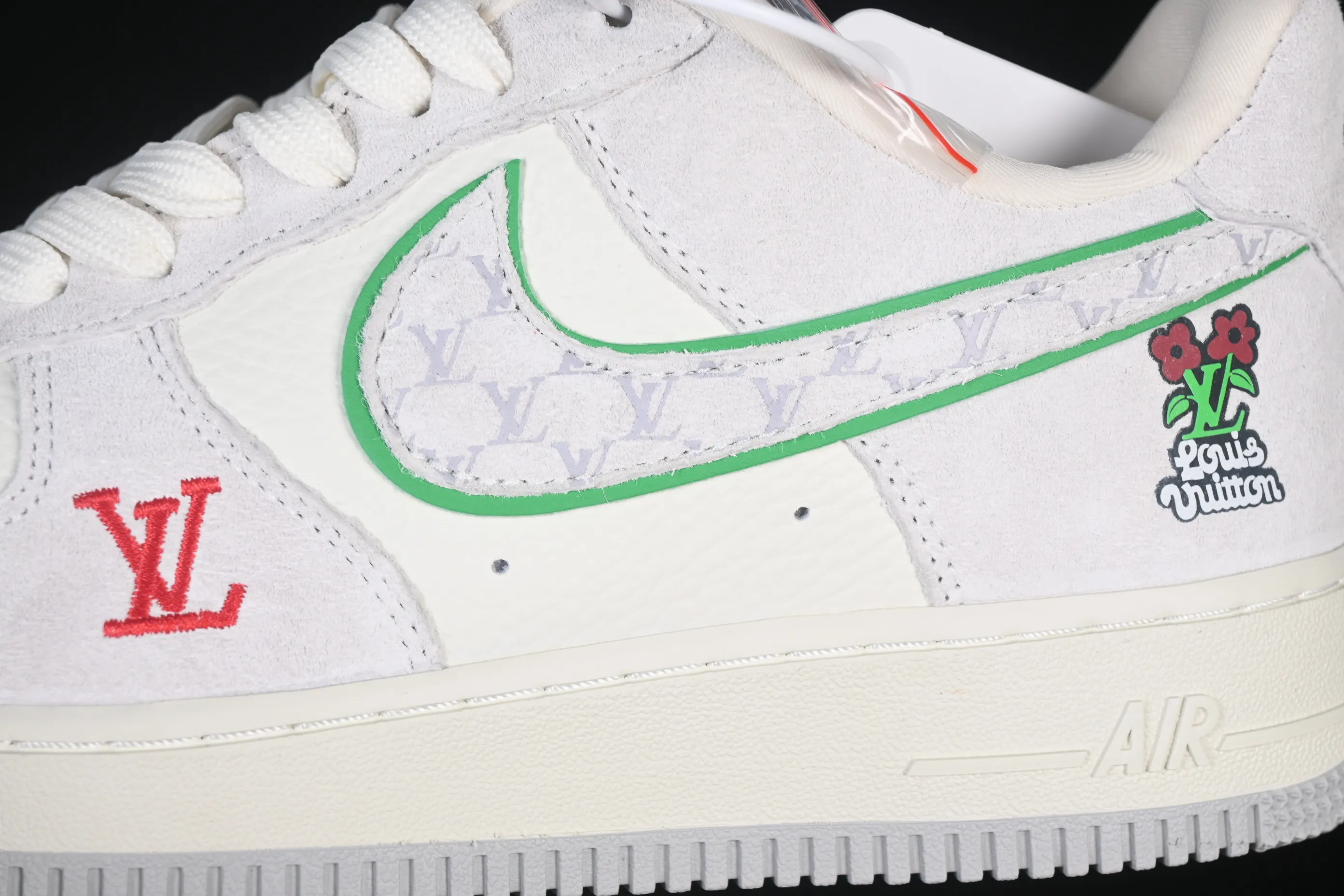 All categories Nk Air Force 1 Air Force series Nk Air Force 1 Low Air Force low-top Nike Air Force 1'07 Low LV joint white gray red Air Force 1 low-top casual sneakers YF9511-802